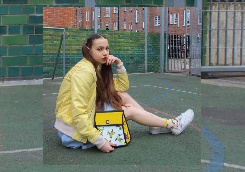 New Editorial with Gallery Girl Lizzy & Photographer Donika 5 JumpFromPaper Pop Art Bag